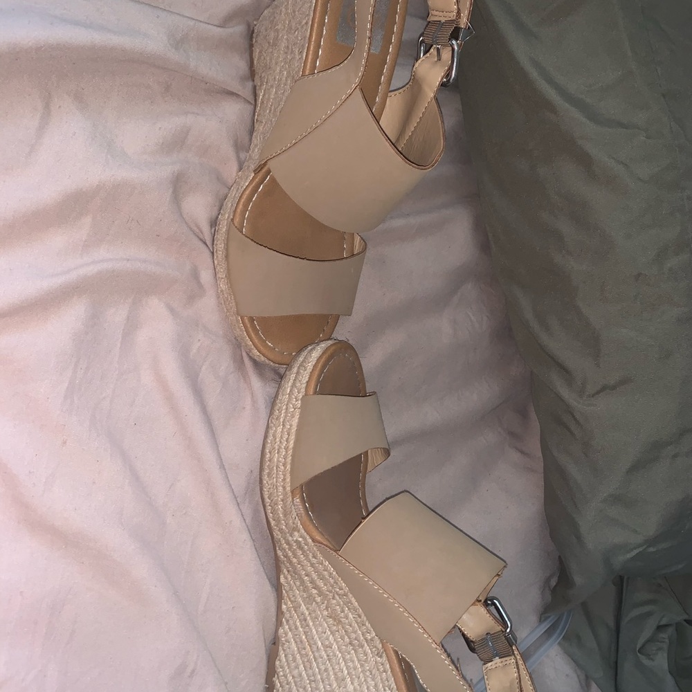 Wedges - Picture 2 of 3